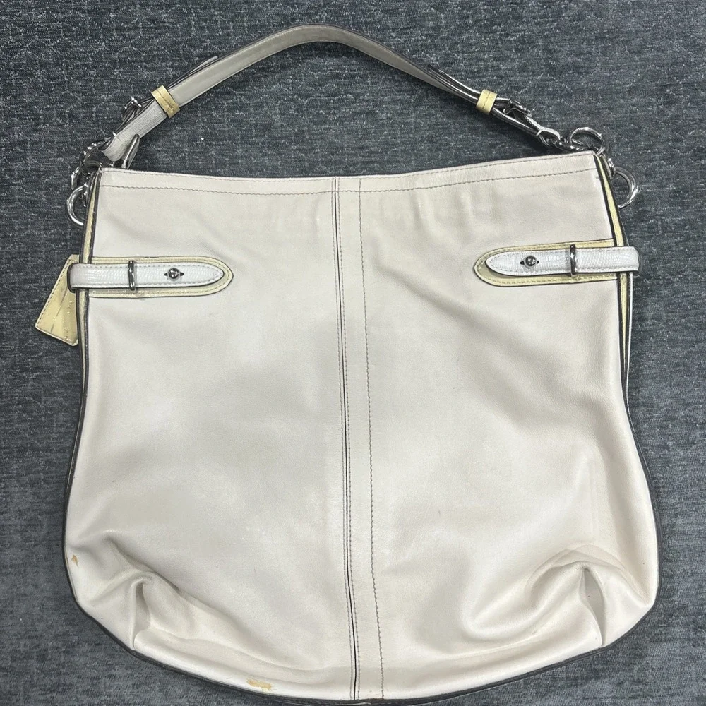 Coach Colette Signature Hobo Bag Leather Cream Shoulder Strap Casual Work Travel